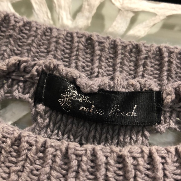 Miss Finch Grey Pullover Sweater w/ Cut outs Holes - Picture 3 of 4